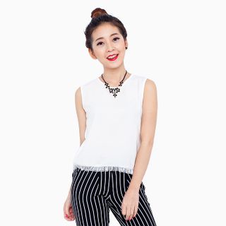 Áo croptop lai ren