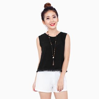Áo croptop lai ren