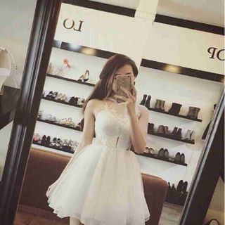 Đầm xòe ren phối lưới