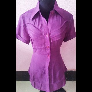 Áo sơ mi tơ tằm cho nữ văn phòng trung niên