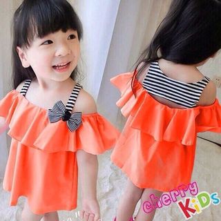 Đầm hở vai điệu đà