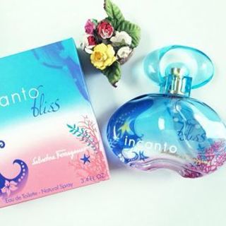 Nước hoa singapore nhất