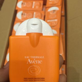 Kem chống nắng vật lý avene 30ml- 205k