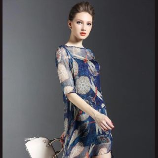 Đầm voan họa tiết chuồn chuồn
