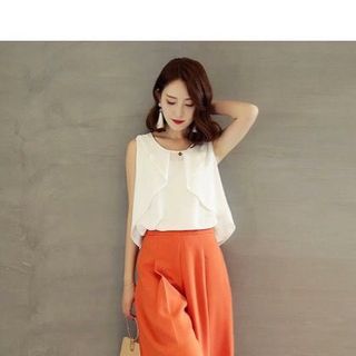 Set áo voan vạt bèo phối quần ống rộng tuyết mưa