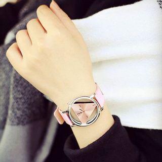 Đồng hồ mặt tam giác wilon