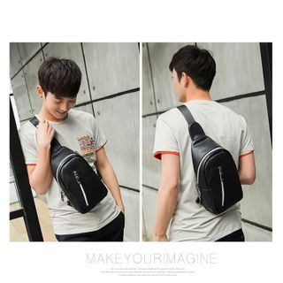 Balo đeo chéo da nhỏ gọn ba250