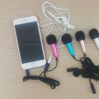 Micro mini hát karaoke trên 2016