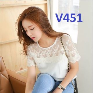 V451 - áo voan phối ren