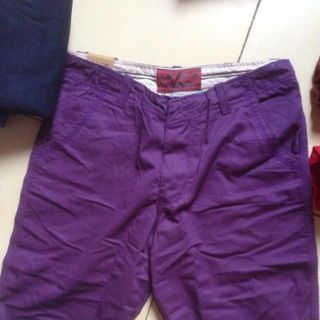 Quần short kaki giá rẻ - 75k