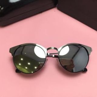 Kinh versace nu trong polarised chong uv full box