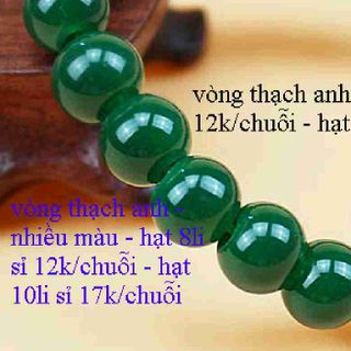 trang sức phong thủy giá sỉ trên hình chụp