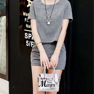 Sét đùi xẻ lưng hot
