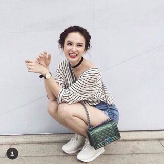 Sơ mi sọc cổ v