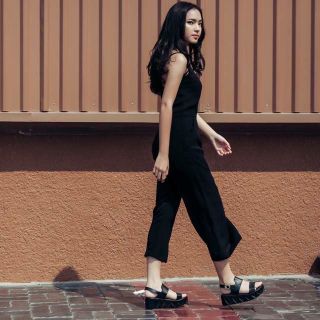 Jumpsuit kara