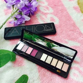 Hộp màu mắt fashion novo 10 màu