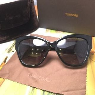 Kinh tomford nu super trong polarised chong uv full bõ