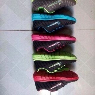 Nike nam nữ