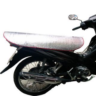 Tấm che nắng mưa cho xe máy - giải pháp chăm sóc khách quả