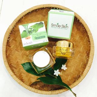 Thaoe dược chống nắng bảo vệ da
