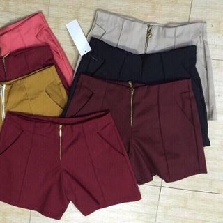 Quần short nữ