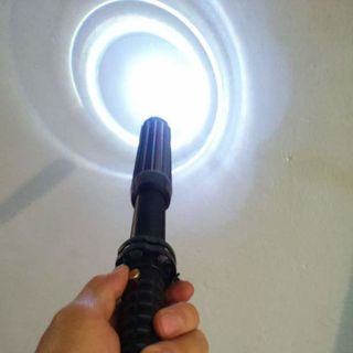 Đèn pin tự vệ