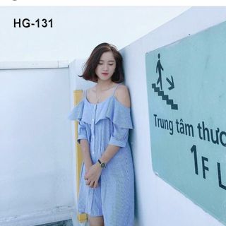 Chuyên sỉ đầm trễ vai kẻ kẻ sọc xếp tầng