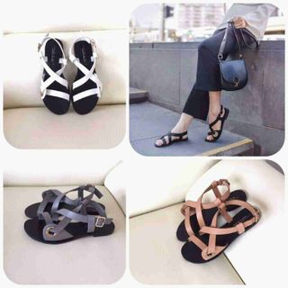 Bom tấn mùa hè đây ạ
sandal cnk nhẹ mềm đơn giản thanh lịch