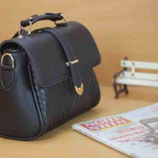 Balo có thể đeo được cặp xách và balo