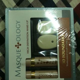 Kem nền masque ology