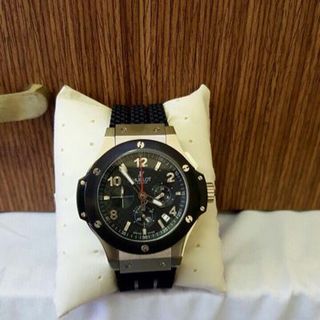 Hublot nam day silicon deo