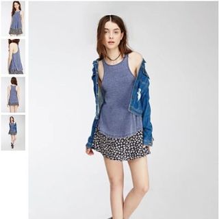 Áo ba lỗ f21 dư