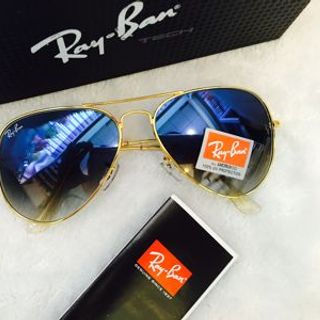 Rayban đổi mầu