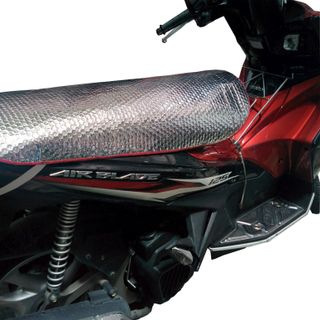 Tấm che yên xe máy coverbike