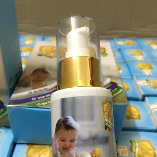 Sữa tắm trẻ em linh nhâm