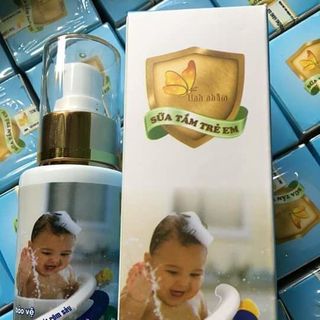Sữa tắm trẻ em linh nhâm