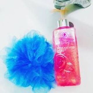 Sữa tắm hạt mầm princess white
