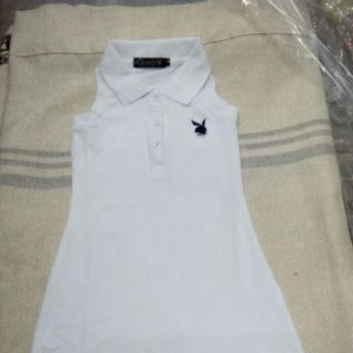 Đầm playboy