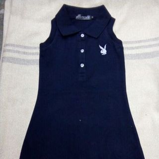 Đầm playboy