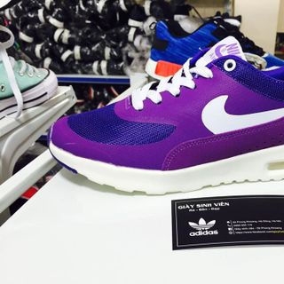 Nike thea
