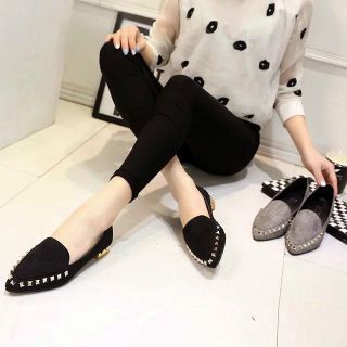 Giày bệt nữ đính đá sang trọng