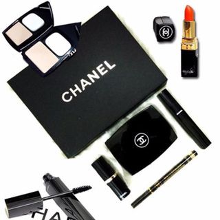 Bộ trang điểm chanel 4 món sonphấn nềnmasscarabút long kẻ mắt giá sỉ