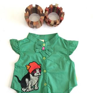 606048 áo sơ mi cột lai thêu cún