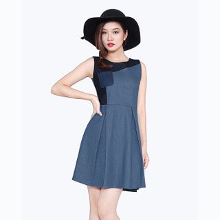 Đầm jean form xòe phối túi thời trang eden