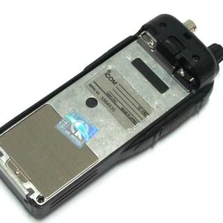 Bán bộ đàm icom ic-v82