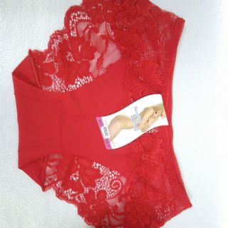 Quần lót nữ