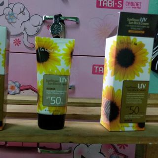 Kem chống nắng the faceshop