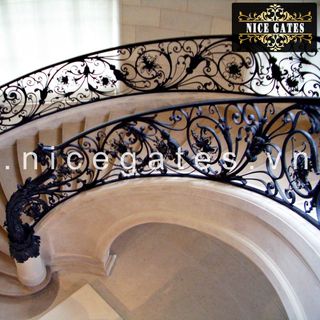 Cầu thang sắt nghệ thuật