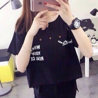 Áo thun oversize