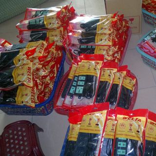 Ổ cắm điện liền dây